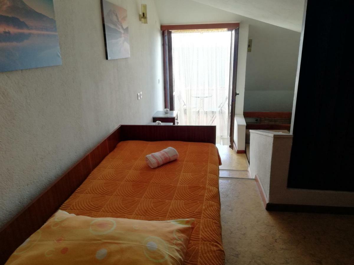 Vacation Home Mirjana Seget Vranjica Ngoại thất bức ảnh